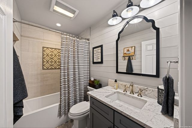 2706 Stone Edge St, San Antonio, TX 78232
