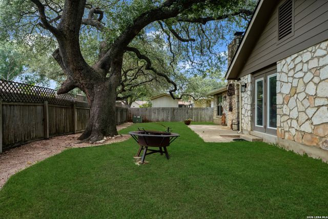 2706 Stone Edge St, San Antonio, TX 78232