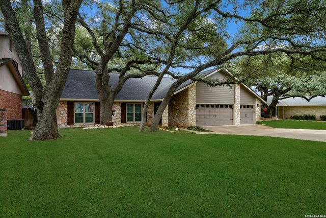 2706 Stone Edge St, San Antonio, TX 78232