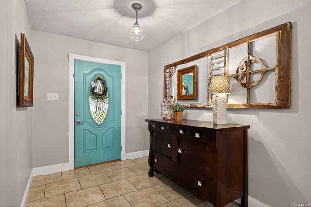 2706 Stone Edge St, San Antonio, TX 78232