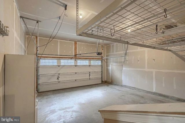 420 WINTERBERRY DR, Middletown, DE 19709
