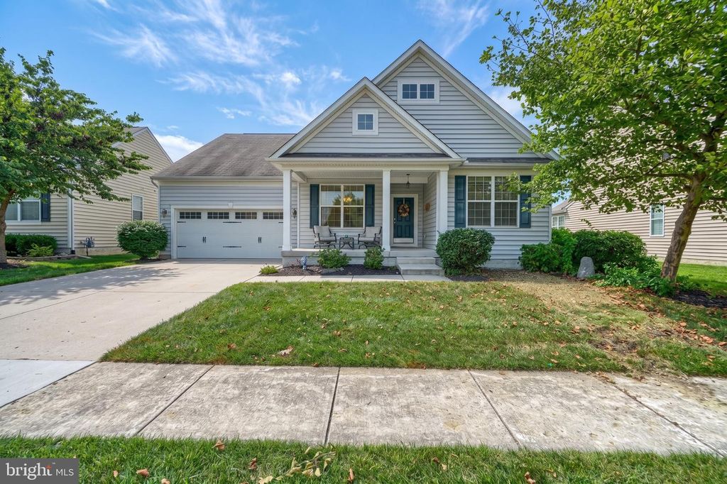 420 WINTERBERRY DR, Middletown, DE 19709 — exterior