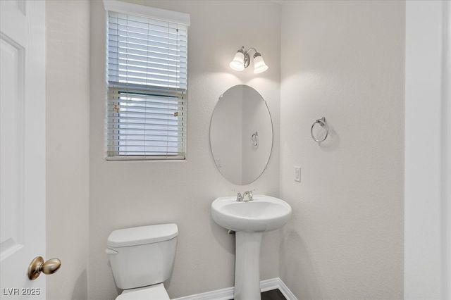 10635 Seasonable Drive, Las Vegas, NV 89129