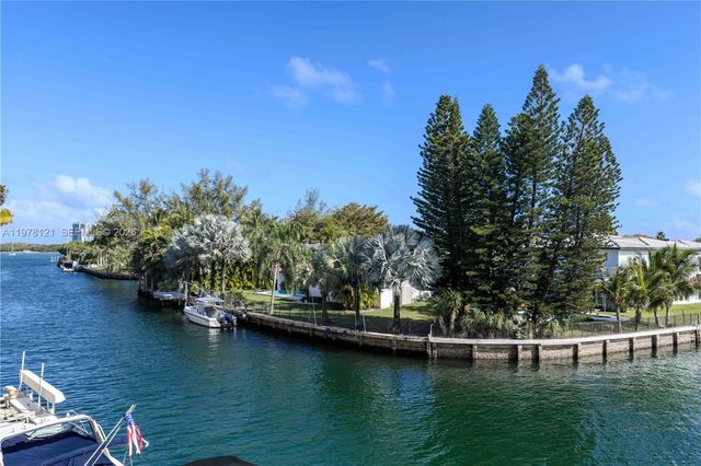 2600 NE 135th St 3C-A, North Miami, FL 33181