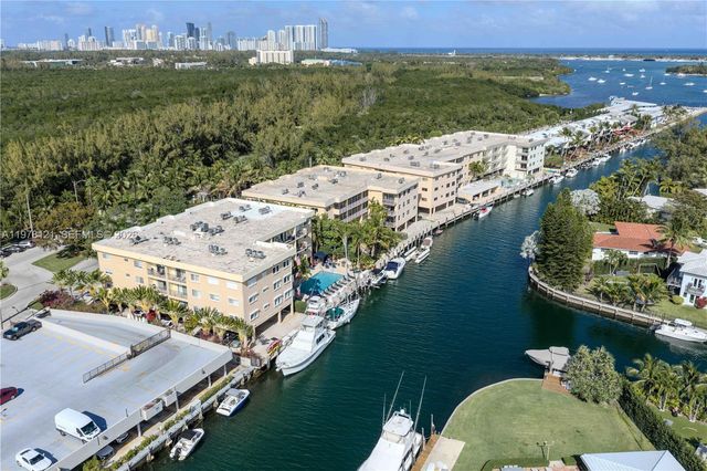 2600 NE 135th St 3C-A, North Miami, FL 33181