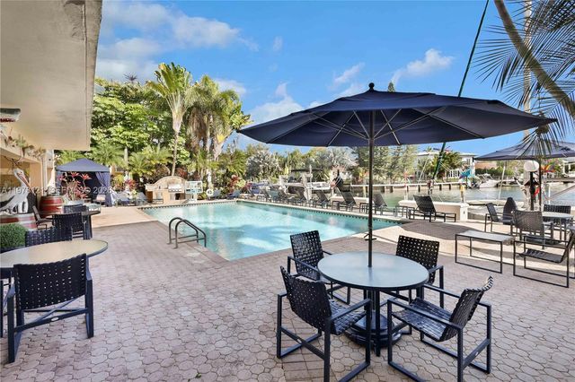 2600 NE 135th St 3C-A, North Miami, FL 33181