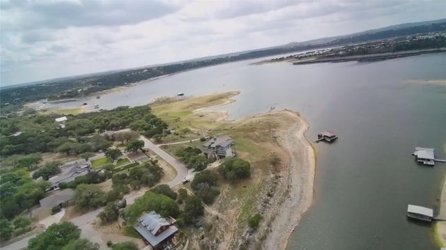 2900 Constitution DR, Lago Vista, TX 78645
