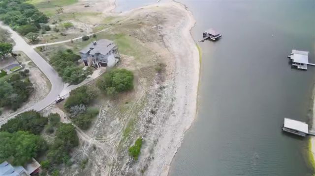 2900 Constitution DR, Lago Vista, TX 78645