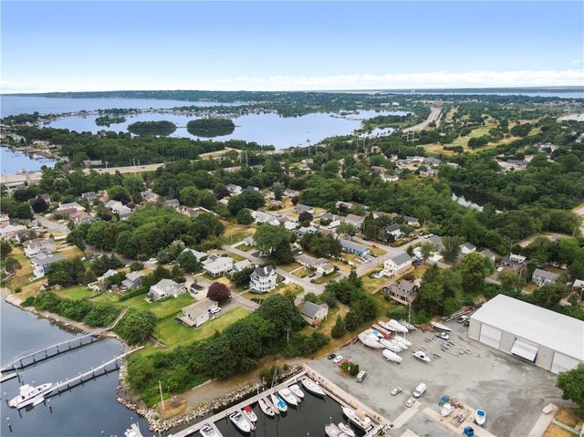 65 King Phillip Street, Portsmouth, RI 02871