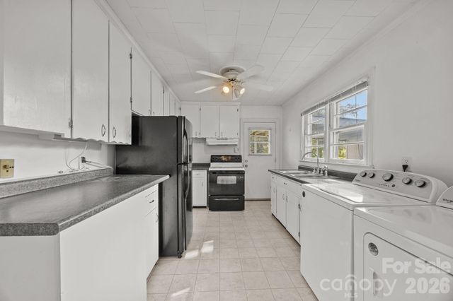 515 W Stokes Street, China Grove, NC 28023