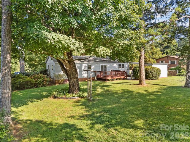 515 W Stokes Street, China Grove, NC 28023