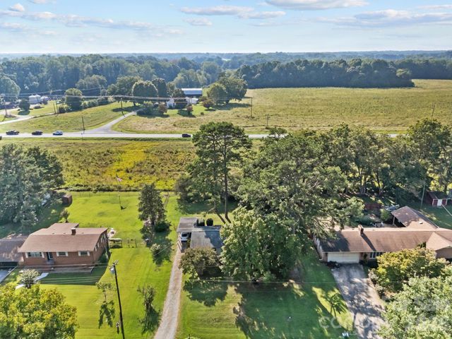 515 W Stokes Street, China Grove, NC 28023