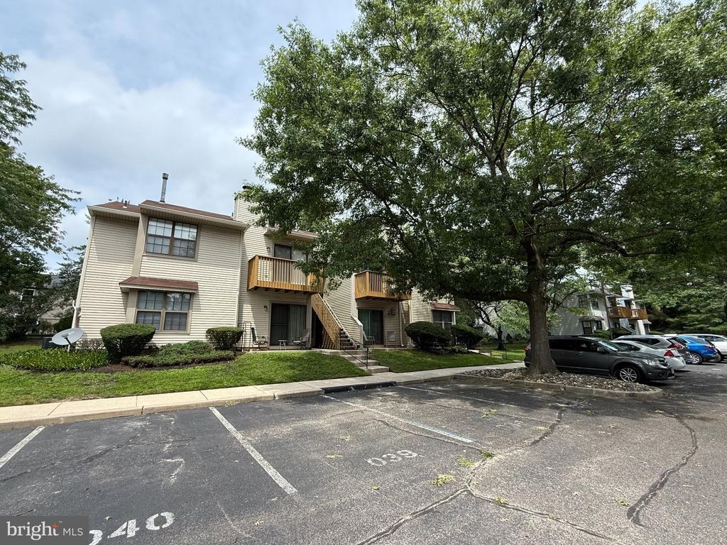 141 ASHTON CT, WEST DEPTFORD TWP, NJ 08051 — exterior