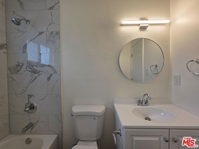1428 11th Street 5, Santa Monica, CA 90401