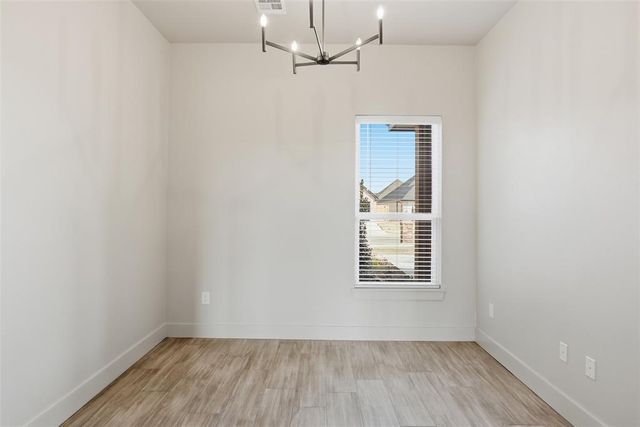 9316 NW 79th Terrace, Yukon, OK 73099