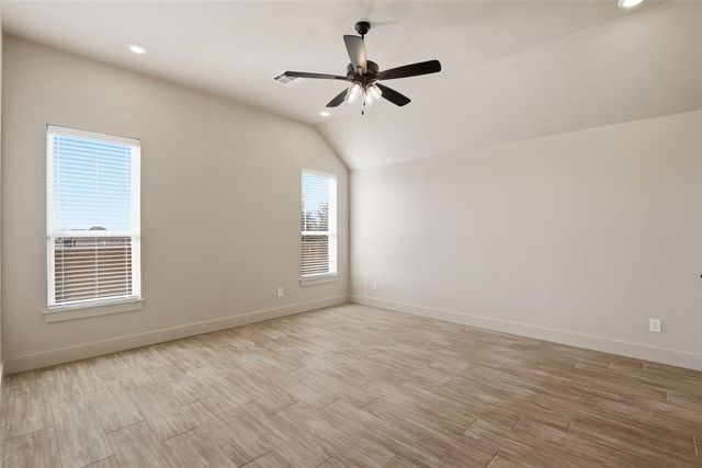 9316 NW 79th Terrace, Yukon, OK 73099