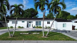 6340 W 14th Ave, Hialeah, FL 33012