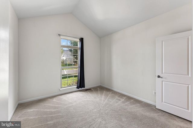 26583 VANDERVIEW PL, Chantilly, VA 20152