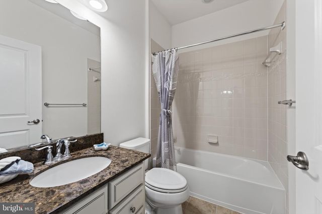 26583 VANDERVIEW PL, Chantilly, VA 20152