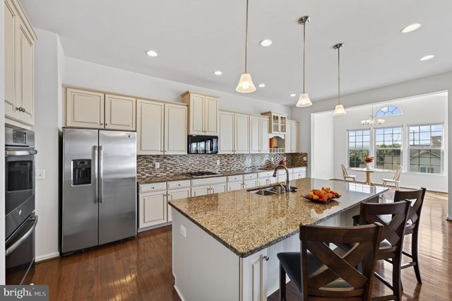 26583 VANDERVIEW PL, Chantilly, VA 20152