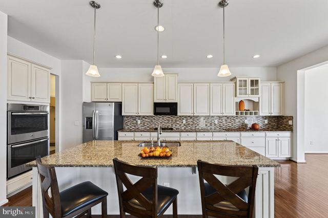26583 VANDERVIEW PL, Chantilly, VA 20152