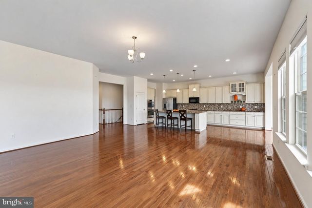 26583 VANDERVIEW PL, Chantilly, VA 20152