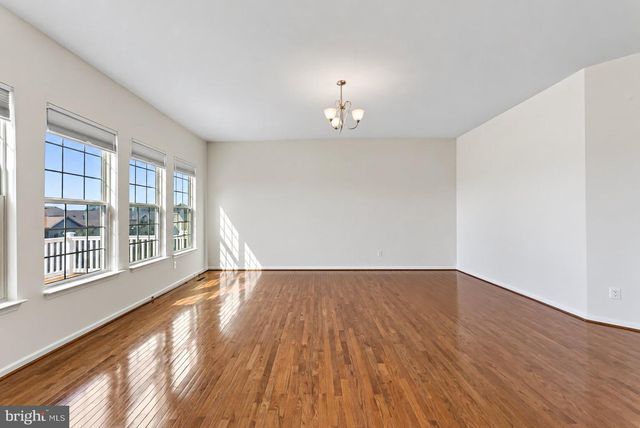 26583 VANDERVIEW PL, Chantilly, VA 20152