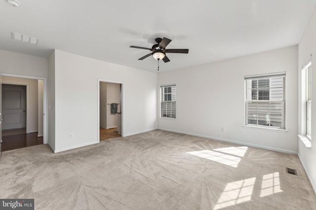 26583 VANDERVIEW PL, Chantilly, VA 20152