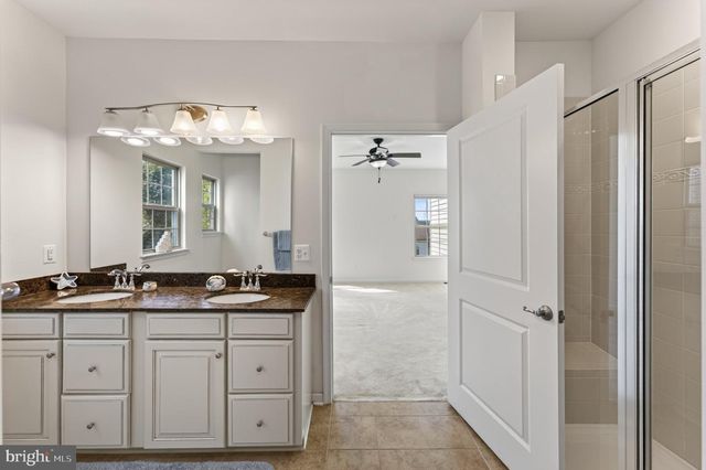 26583 VANDERVIEW PL, Chantilly, VA 20152