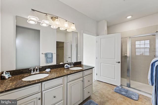 26583 VANDERVIEW PL, Chantilly, VA 20152