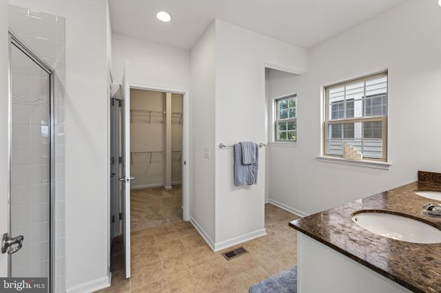 26583 VANDERVIEW PL, Chantilly, VA 20152
