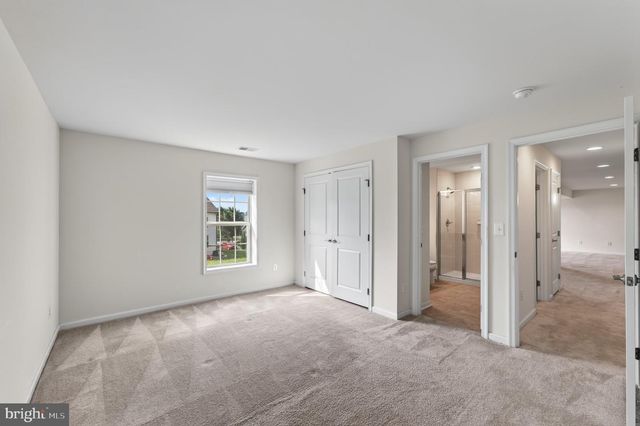 26583 VANDERVIEW PL, Chantilly, VA 20152