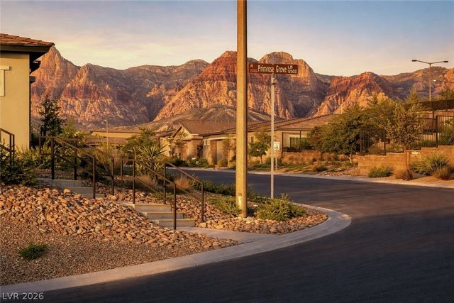 12524 Primrose Grove Lane, Las Vegas, NV 89138