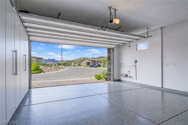 12524 Primrose Grove Lane, Las Vegas, NV 89138