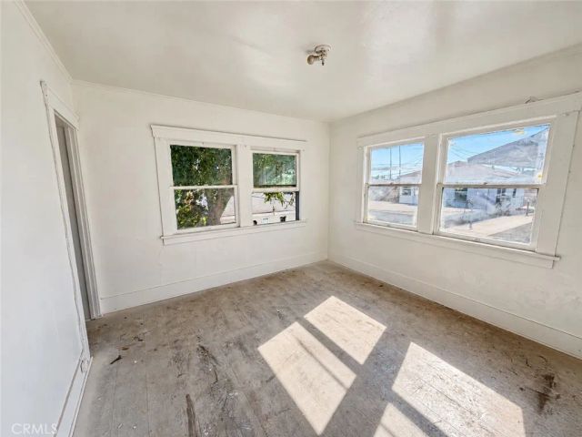 1306 W Martin Luther King Jr, Los Angeles, CA 90037