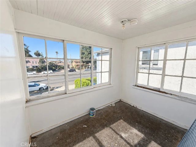 1306 W Martin Luther King Jr, Los Angeles, CA 90037