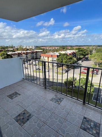 4164 Inverrary Drive 803, Lauderhill, FL 33319