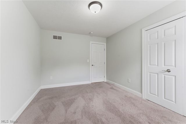 5799 Birmingham Road NE, Canton, OH 44721