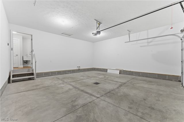 5799 Birmingham Road NE, Canton, OH 44721