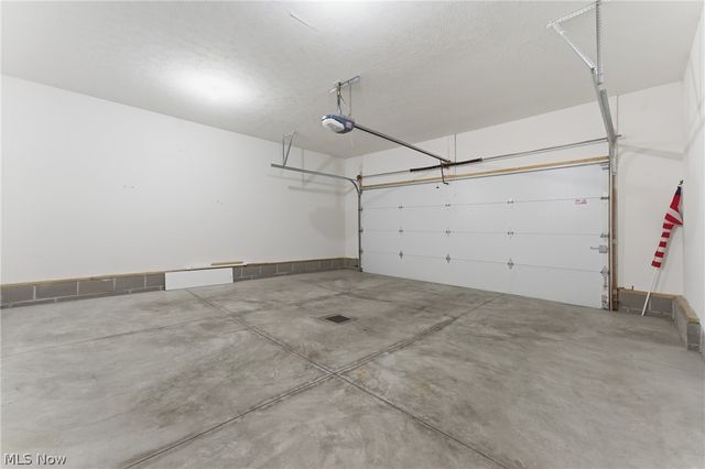 5799 Birmingham Road NE, Canton, OH 44721