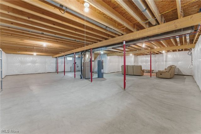 5799 Birmingham Road NE, Canton, OH 44721