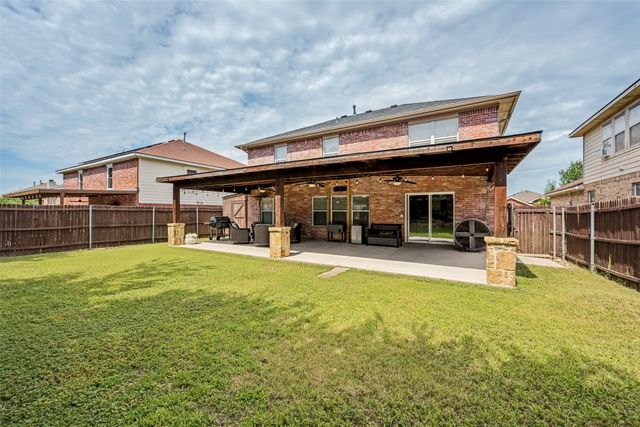 6732 Geyser Trail, Watauga, TX 76137