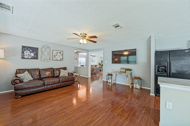6732 Geyser Trail, Watauga, TX 76137