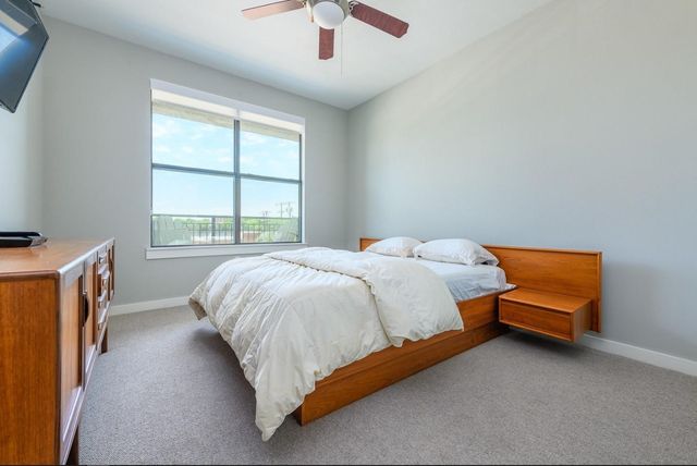 5609 SMU Boulevard 202, Dallas, TX 75206