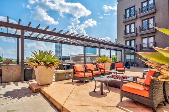 5609 SMU Boulevard 202, Dallas, TX 75206