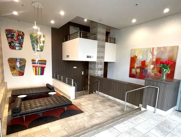 5609 SMU Boulevard 202, Dallas, TX 75206