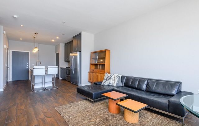 5609 SMU Boulevard 202, Dallas, TX 75206