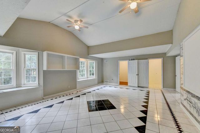 759 Springwood Drive NW, Lilburn, GA 30047