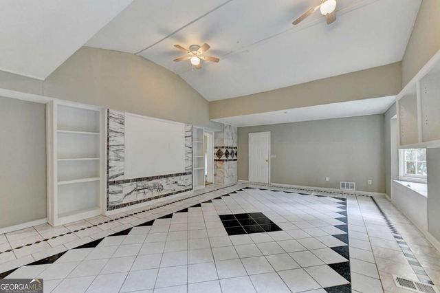 759 Springwood Drive NW, Lilburn, GA 30047