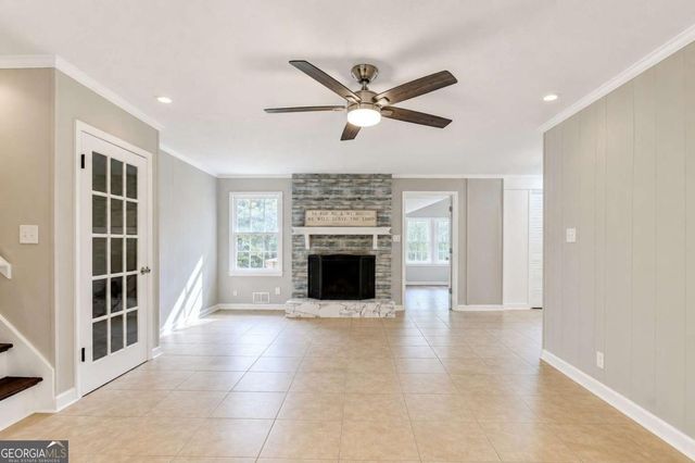 759 Springwood Drive NW, Lilburn, GA 30047